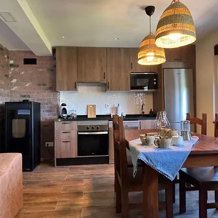 Villa Almastur Rural Pola de Siero