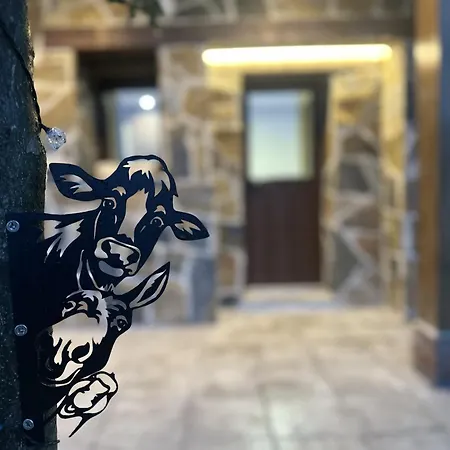 Almastur Rural 빌라 Siero