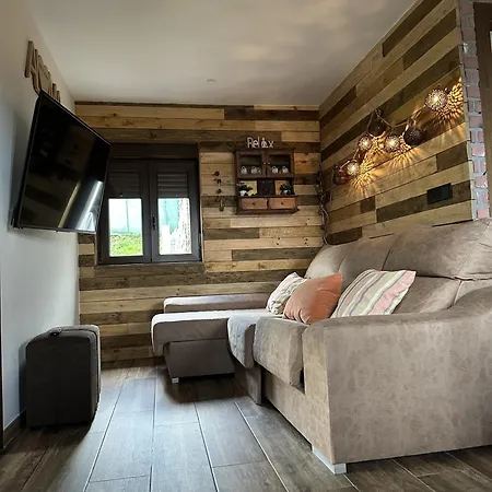 Almastur Rural * Siero